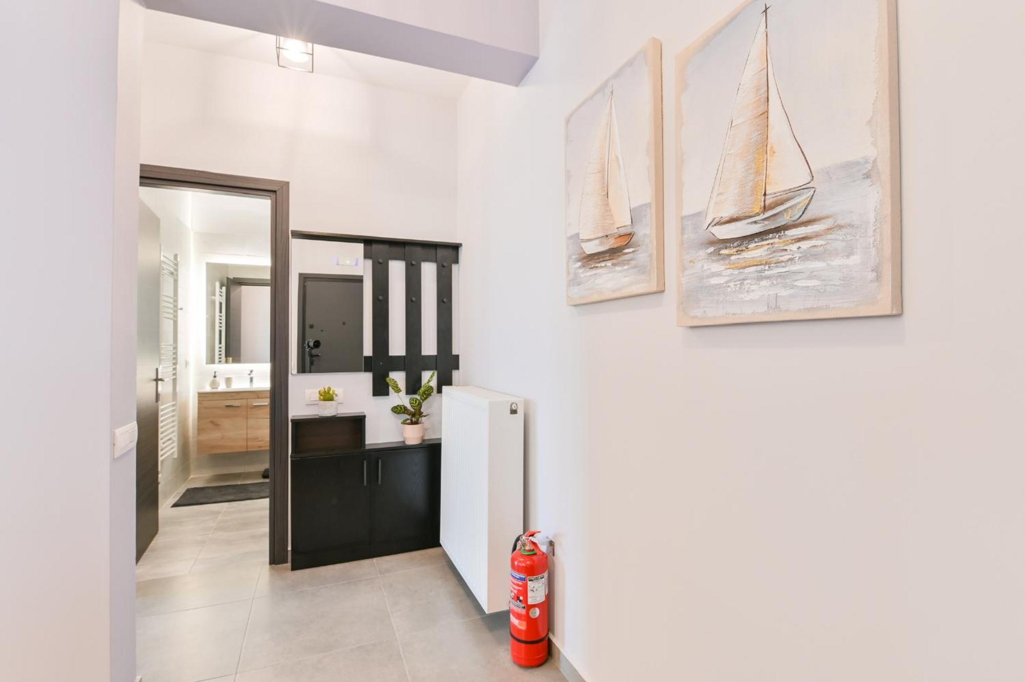 Louisa Luxury Apartments プレベザ エクステリア 写真